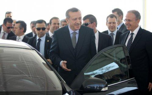 Başbakan Erdoğan elektrikli otomobil kullandı - Resim 11