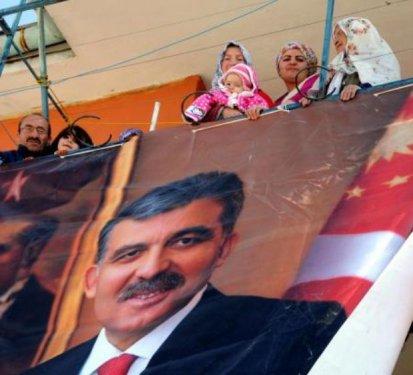 Gül denizaltıdaki resimlerini Twitter'da paylaştı - Resim 9