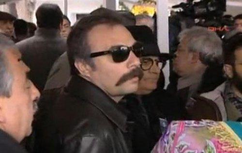 Meral Okay son yolculuğuna uğurlandı