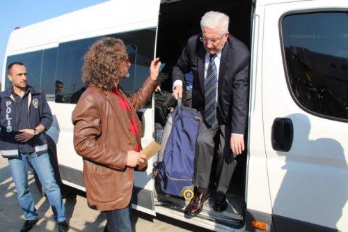 Çevik Bir'in operasyon sonrası ilk fotoğrafları - Resim 2