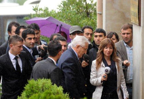 Kare kare Emekli Orgeneral Çevik Bir