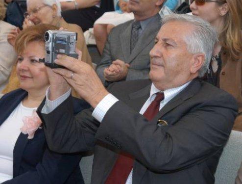 Kare kare Emekli Orgeneral Çevik Bir