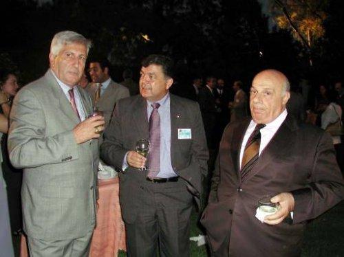 Kare kare Emekli Orgeneral Çevik Bir