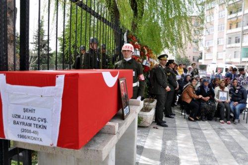 Konya ve Rize şehitlerini uğurladı - Resim 12