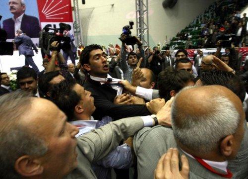 CHP Ankara İl kongresinde gerginlik - Resim 13