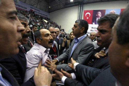 CHP Ankara İl kongresinde gerginlik - Resim 6