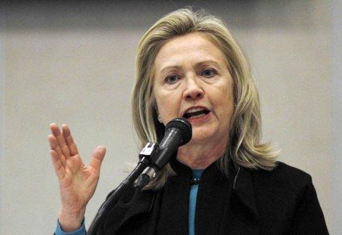 Hillary Clinton alemlere aktı - Resim 2