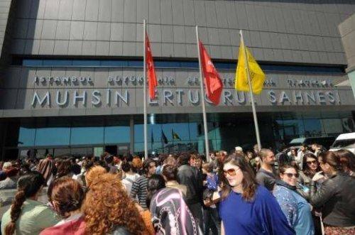 Şehir tiyatrolarında repertuar isyanı - Resim 7