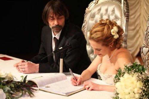 Behzat Ç. nikah masasına oturdu  - Resim 9