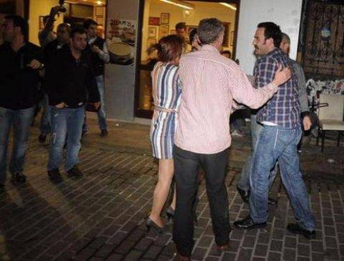 Beyoğlu'nda Timur Acar'a saldırı 