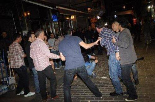 Beyoğlu'nda Timur Acar'a saldırı 