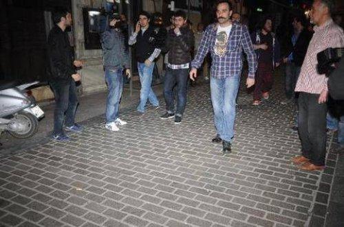Beyoğlu'nda Timur Acar'a saldırı 