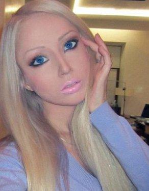 Operasyonla Barbie oldu