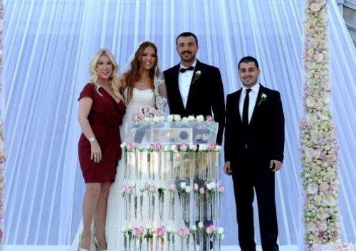 3. kez nikah masasına oturdu - Resim 15