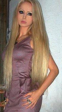 Operasyonla Barbie oldu