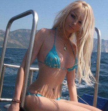 Operasyonla Barbie oldu