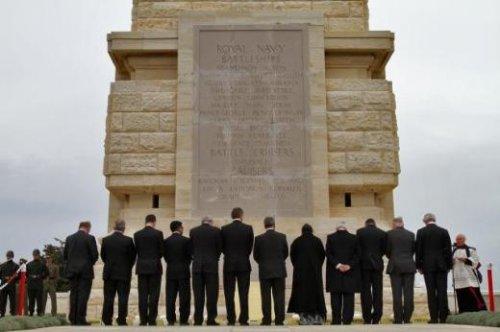 Eski düşmanlar Çanakkale'de dost oldu - Resim 11