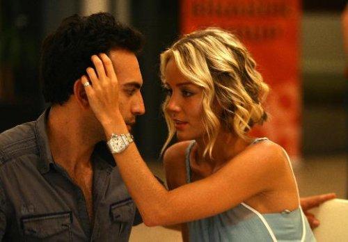 Bade İşçil ile Buğra Gülsoy - Resim 3