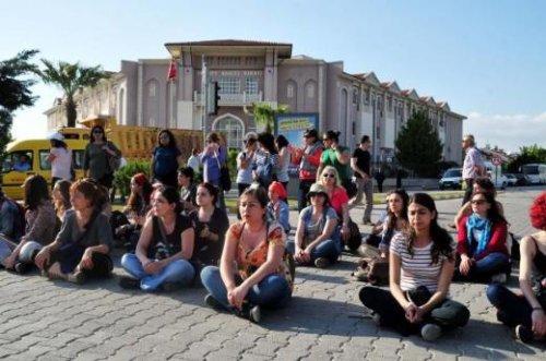 Tecavüz davasında 8 beraat isyan ettirdi - Resim 3