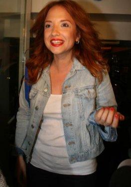 Ayşe Özyılmazel - Resim 2