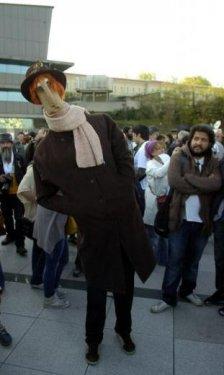 Tiyatrocular eylemde