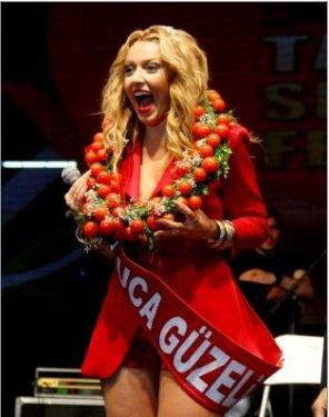 Domates Güzeli Hadise - Resim 5