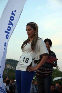 Roman kızlar güzellik yarışmasında