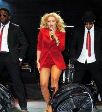Domates Güzeli Hadise - Resim 8