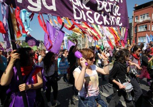 İstanbul'da 1 Mayıs 2012 - Resim 54