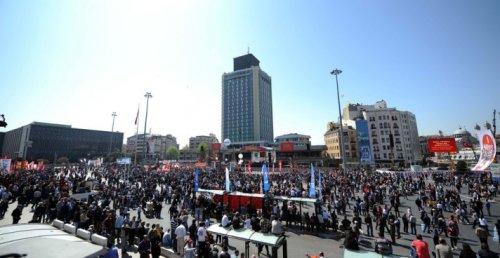 İstanbul'da 1 Mayıs 2012 - Resim 37