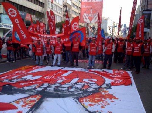İstanbul'da 1 Mayıs 2012 - Resim 16