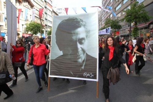 İstanbul'da 1 Mayıs 2012 - Resim 32