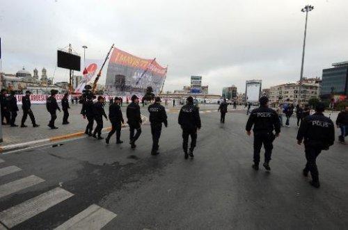 İstanbul'da 1 Mayıs 2012 - Resim 10