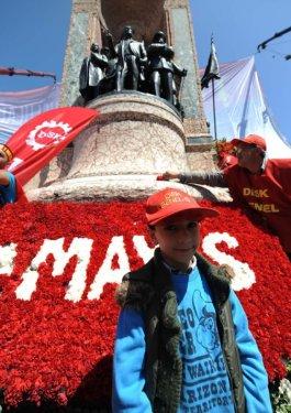 İstanbul'da 1 Mayıs 2012 - Resim 50