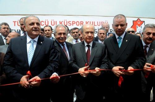 Devlet Bahçeli açılışa özel arabasıyla geldi - Resim 2