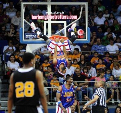 İstanbul'da basketbol şovu