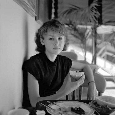 Fotoğraflarla bir kadının 37 yılı