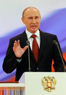Putin başkanlık koltuğuna oturdu - Resim 44