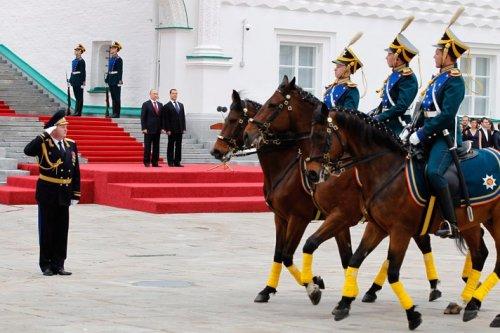 Putin başkanlık koltuğuna oturdu - Resim 40