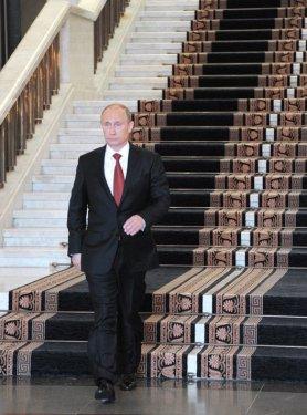 Putin başkanlık koltuğuna oturdu - Resim 3