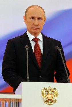 Putin başkanlık koltuğuna oturdu - Resim 7