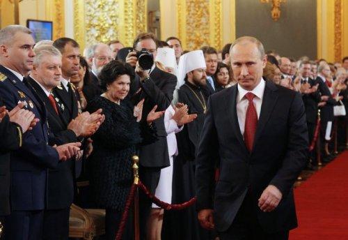 Putin başkanlık koltuğuna oturdu - Resim 6