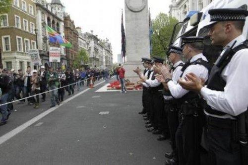 Bu protestoyu polisler bile alkışladı - Resim 8