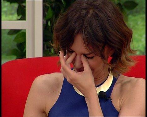 Hande Ataizi'nin gözyaşları - Resim 2