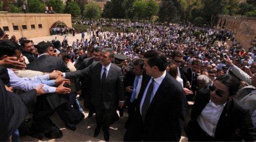 Abdullah Gül Şanlıurfa'da sıra gecesine katıldı - Resim 3