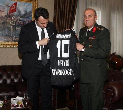 BJK yöneticilerinin Ankara ziyareti - Resim 5