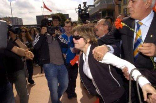 Taksim'deki kutlamalarda gerginlik 