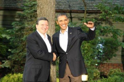 G8 Zirvesi'nde espiriler havada uçuştu