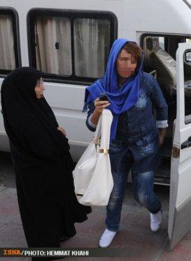 İran polisi sokaktan kadınları böyle topluyor - Resim 5