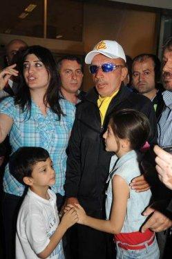 Mustafa Topaloğlu İstanbul'a döndü  - Resim 1